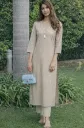 beige_kurta_garden.webp